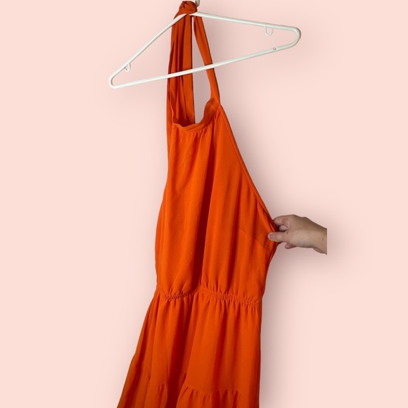 Pretty Garden Halter Neck Long Dress - Picture 10 of 16